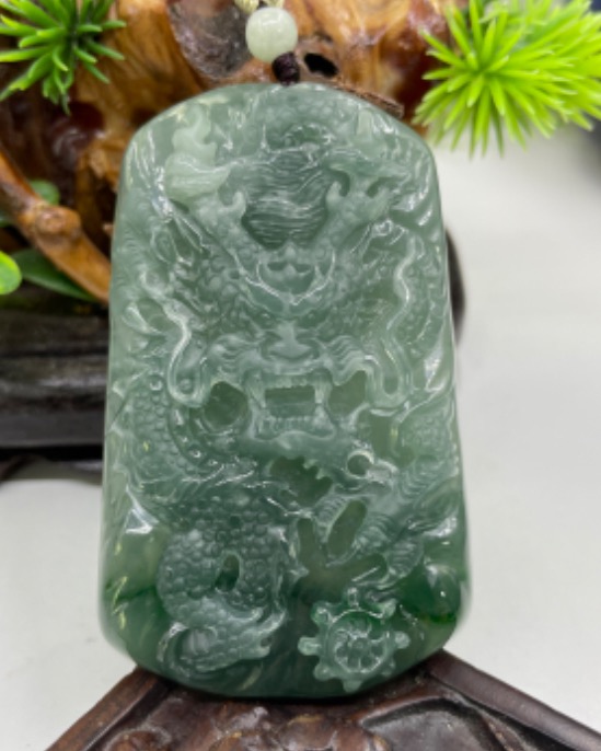龙行天下
