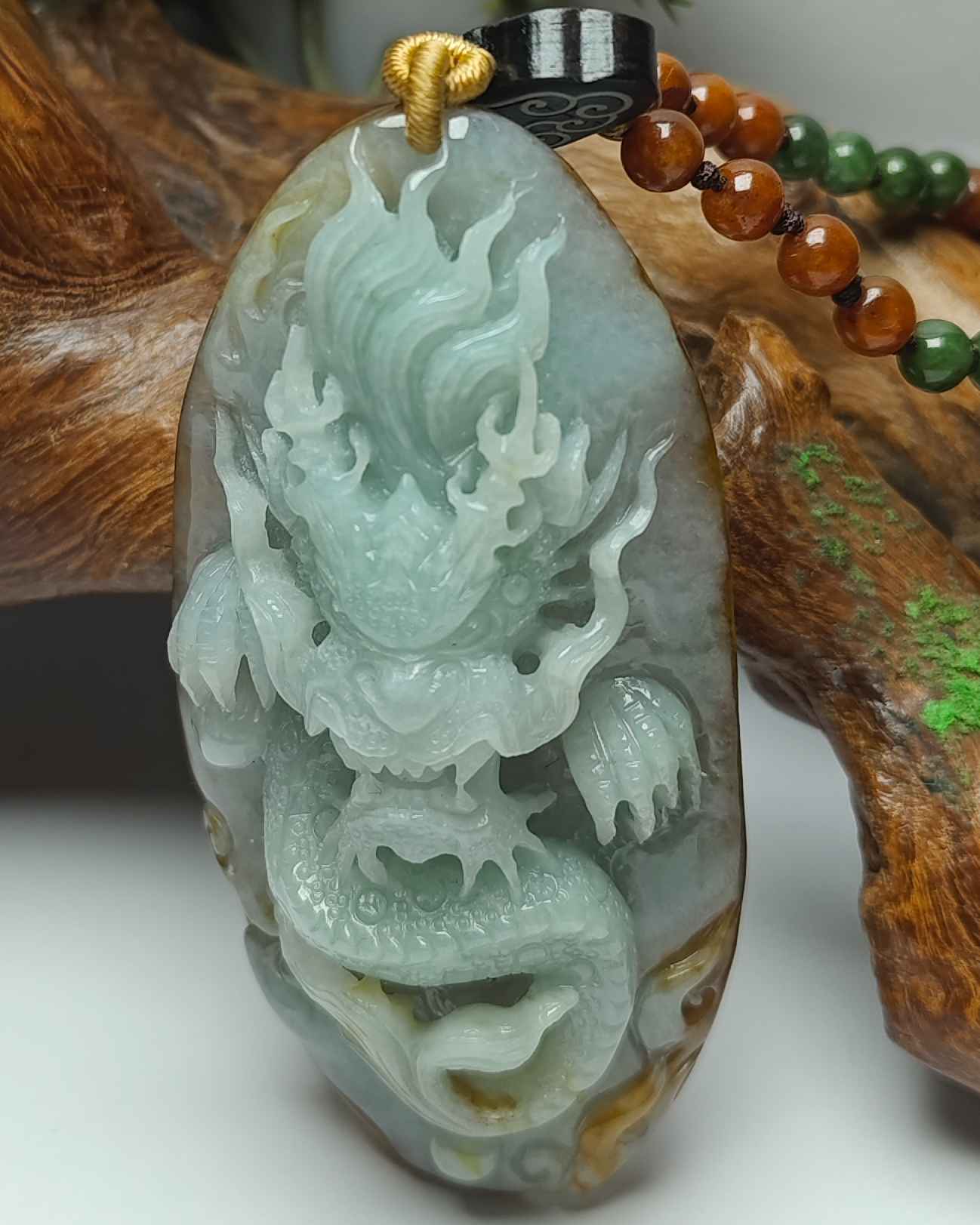 龙行天下