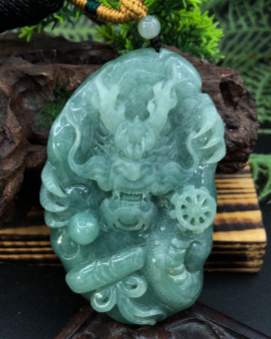 龙行天下