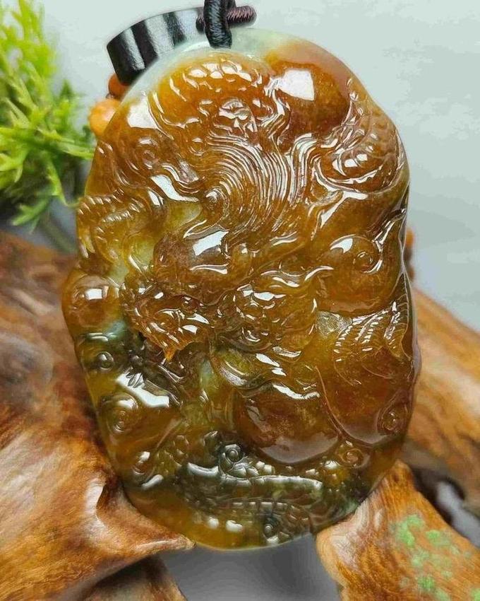 龙行天下