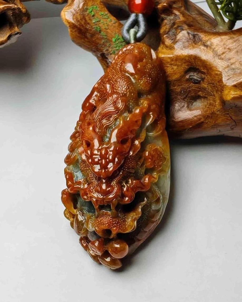 龙行天下