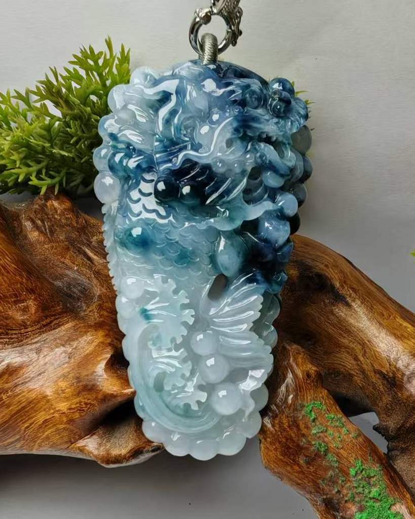 龙行天下