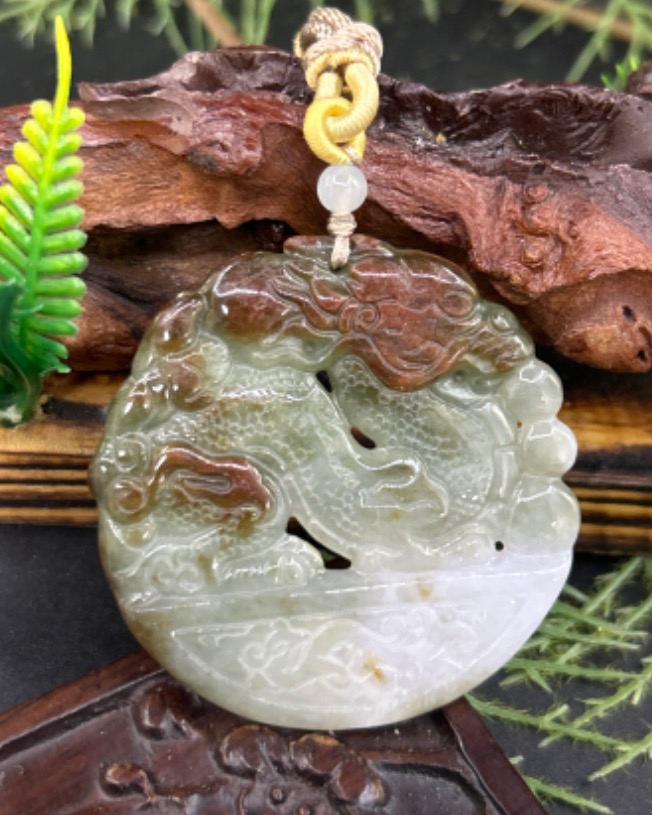 龙行天下
