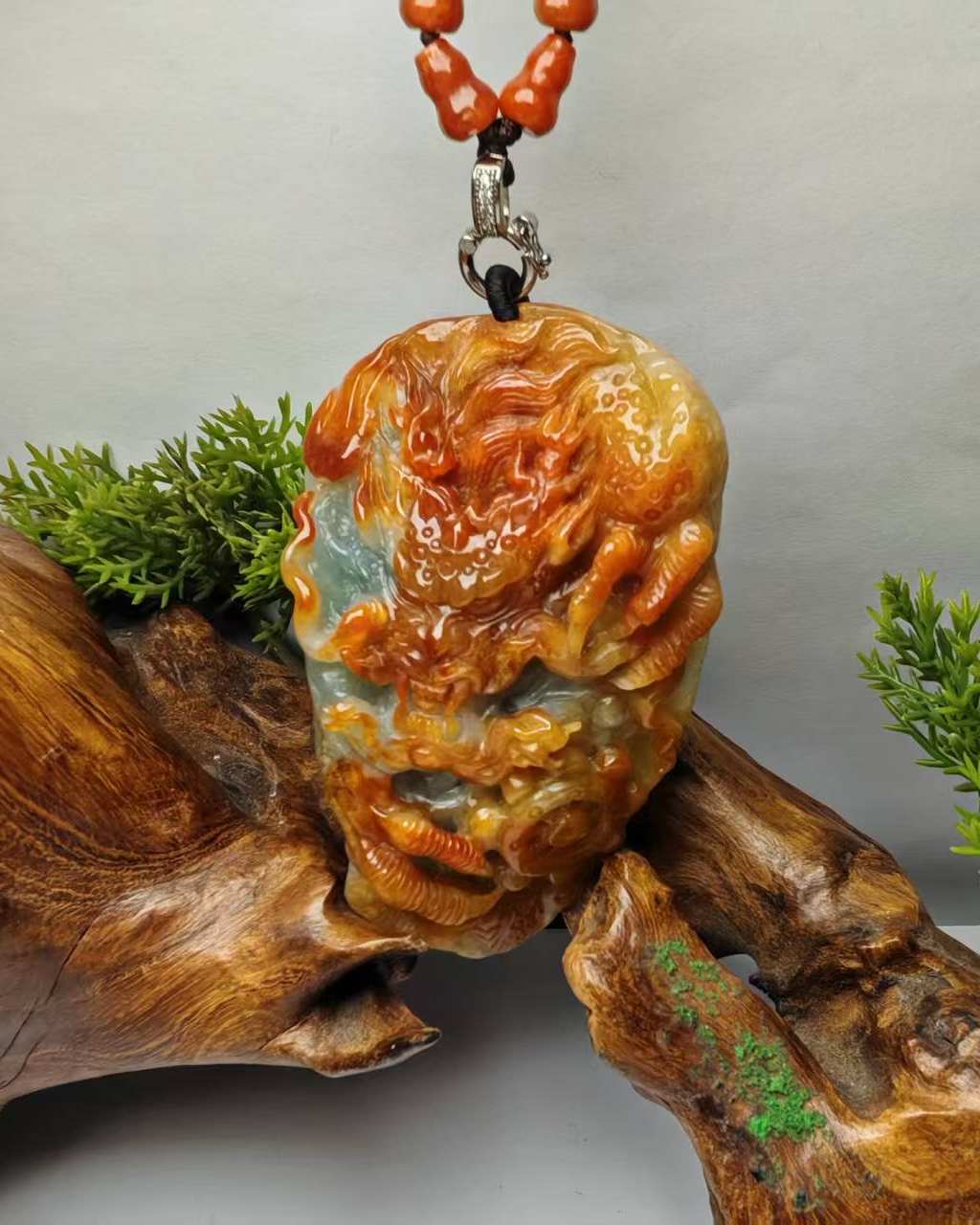 龙行天下