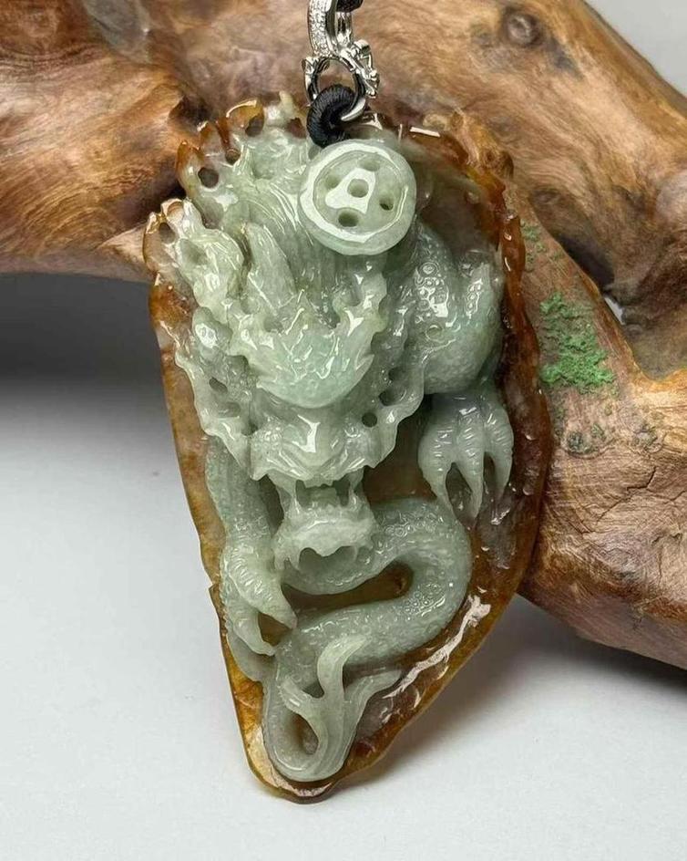 龙行天下