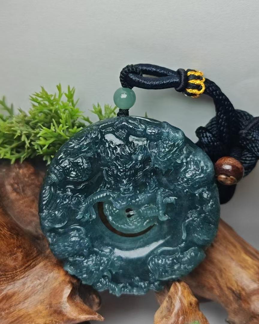 龙行天下