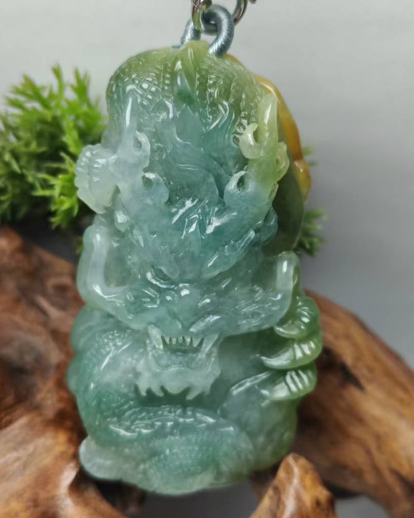 龙行天下