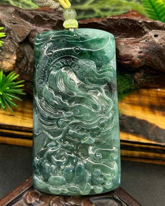 龙行天下