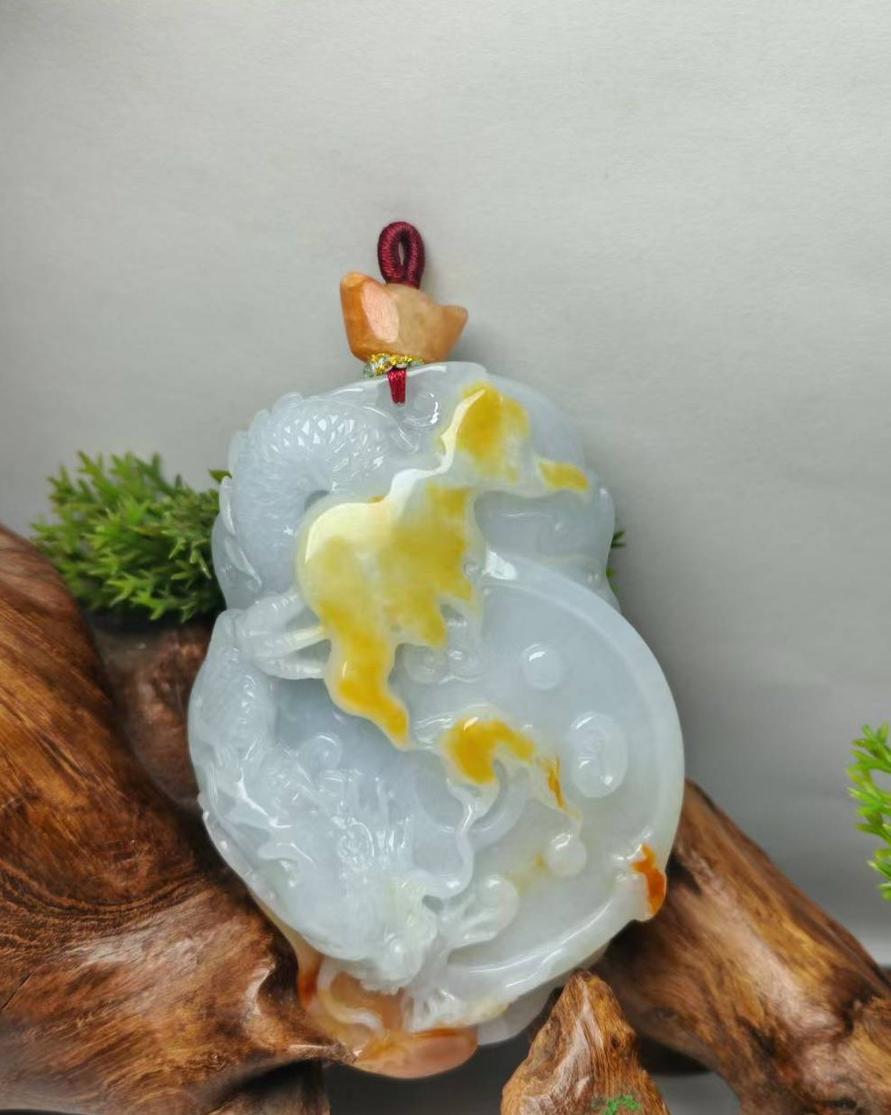 龙行天下
