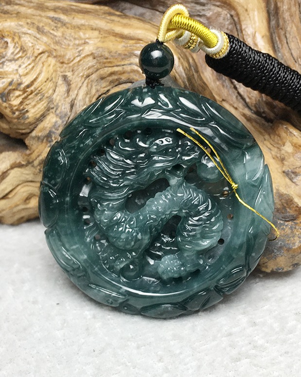 龙行天下