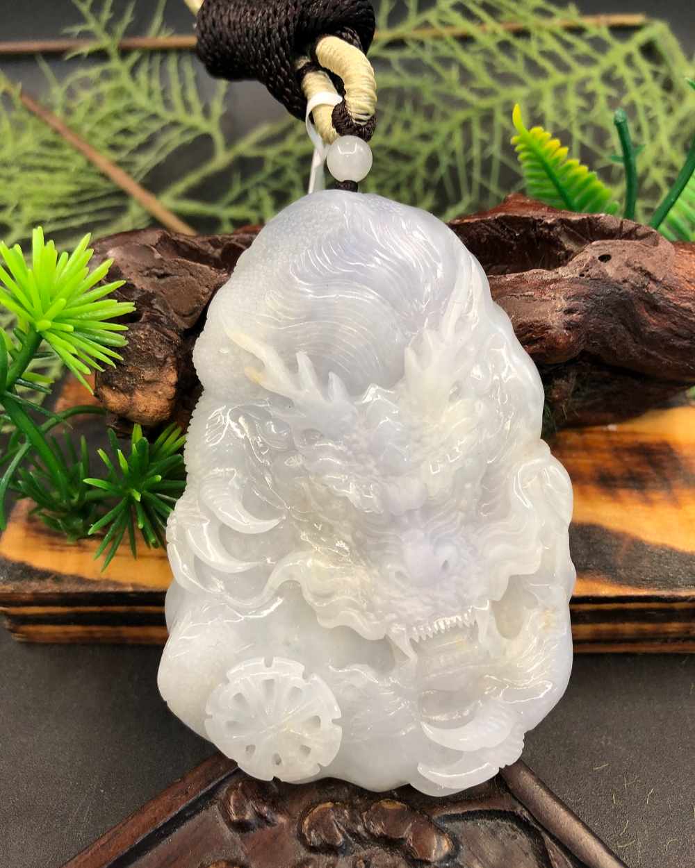 龙行天下